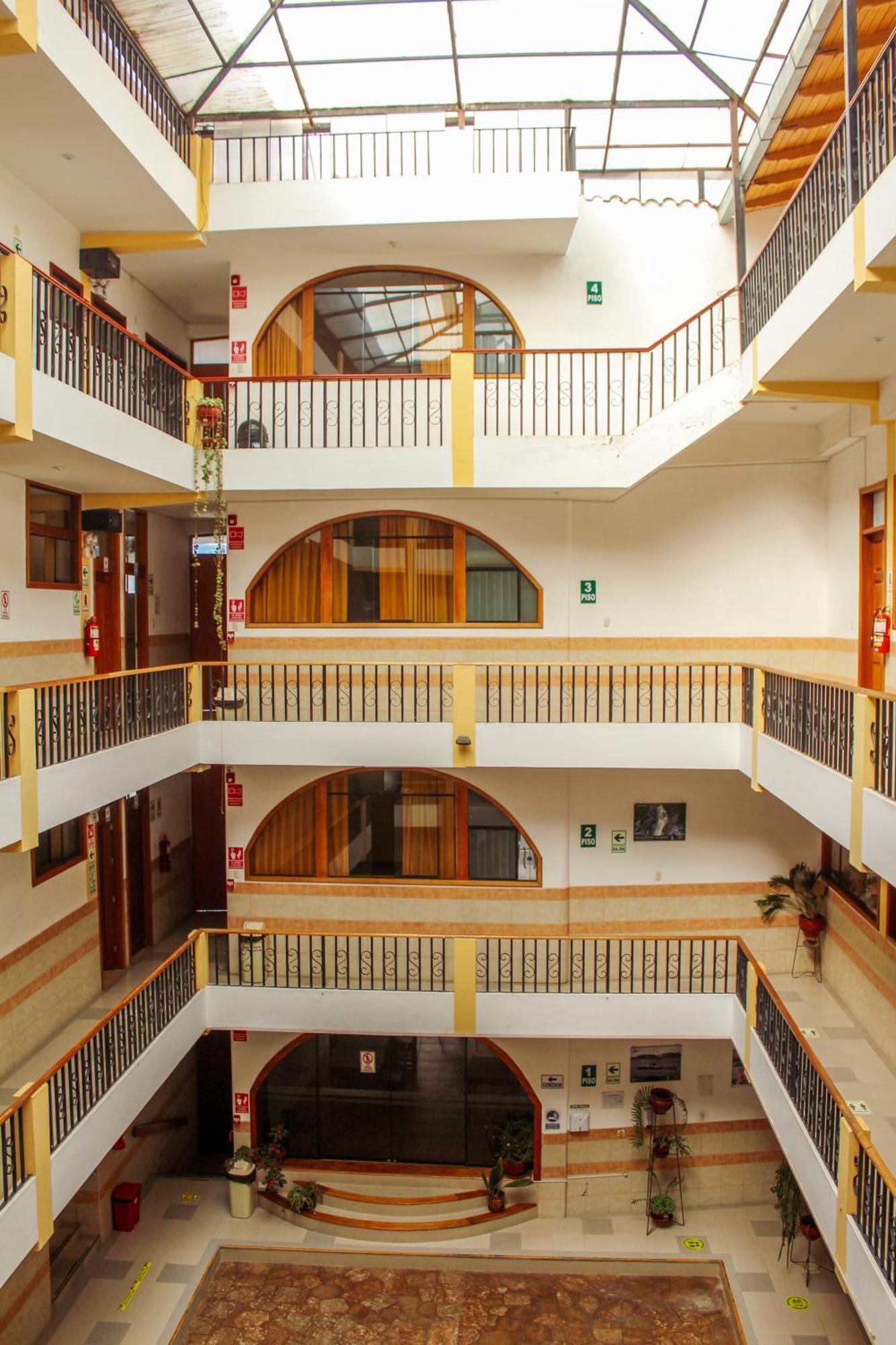 Hotel Los Andes Suite Cajamarca Exterior photo